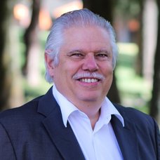 Luis Felipe Llanos Reynoso